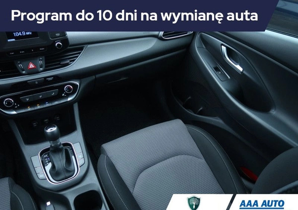 Hyundai I30 cena 68000 przebieg: 28509, rok produkcji 2022 z Kowal małe 211